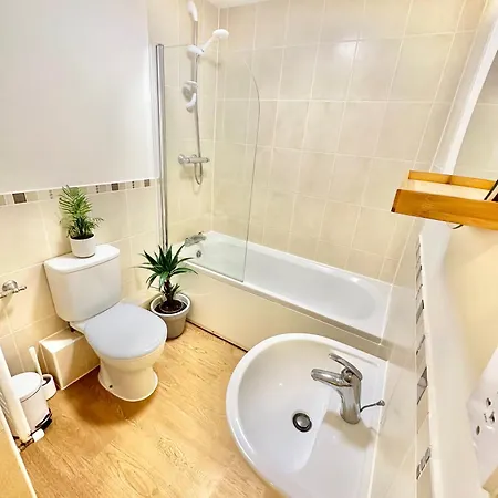 Elegant Town Centre Apartment - Close To Beach Bournemouth Exterior foto