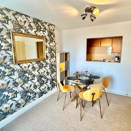 Elegant Town Centre Apartment - Close To Beach Bournemouth Exterior foto